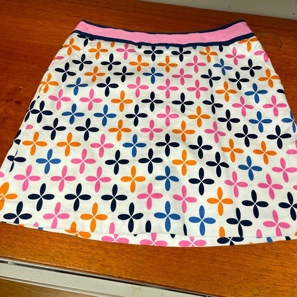 Talbots white patterned cotton skort, size 10
